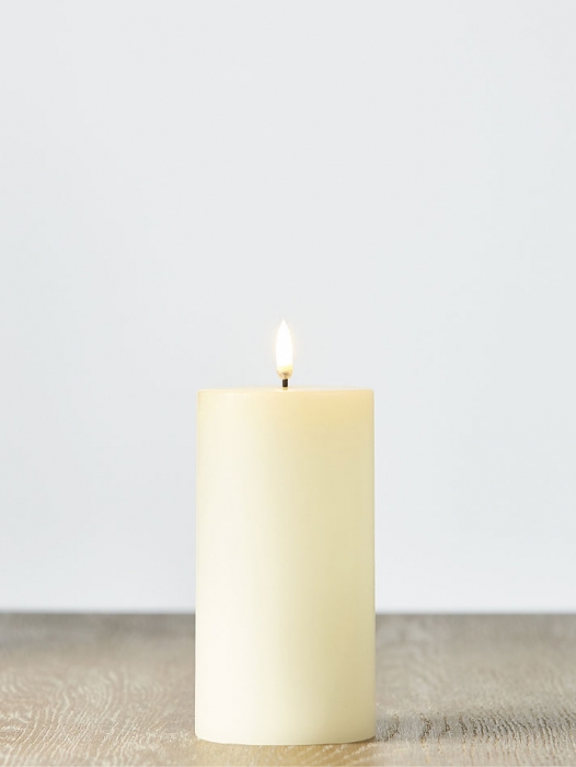 3X7 IVORY PILLAR CANDLE