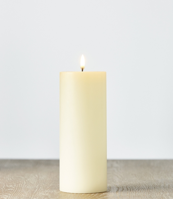 3X9 IVORY PILLAR CANDLE